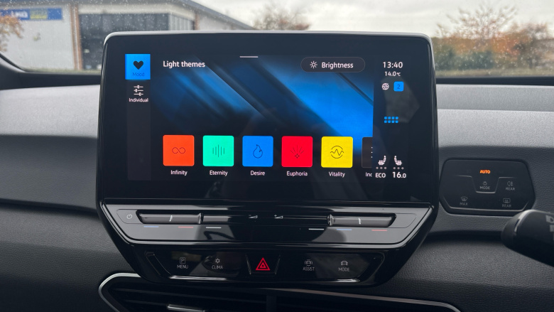 Volkswagen ID.3 150kW Life Pro Performance 58kWh 5dr Auto Electric Hatchback